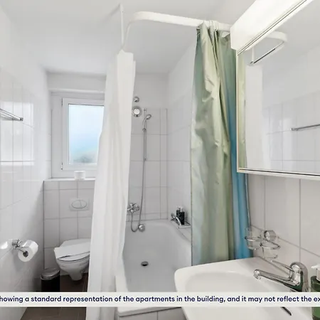Basic 3br With Balcony Near Hb Zurich