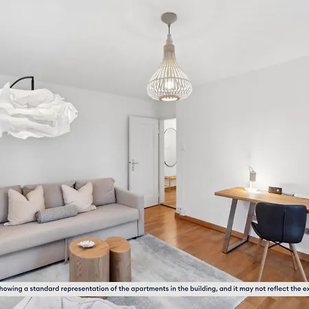 Basic 3br With Balcony Near Hb Zurich