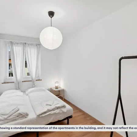 Basic 3br With Balcony Near Hb * Zurigo